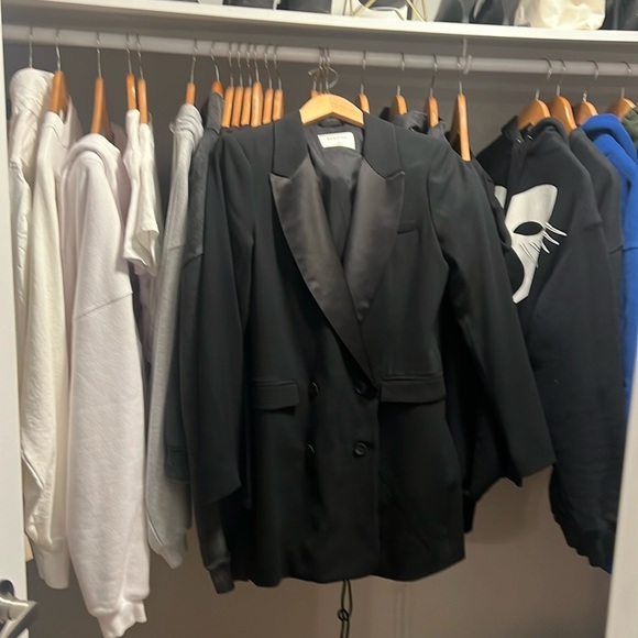 Babaton Blazer Dress - Picture 2 of 5